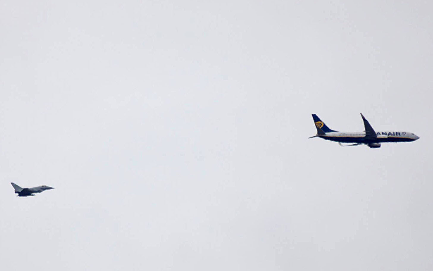 RAF fighter jets escort Ryanair plane into Stansted after 'bomb threat'