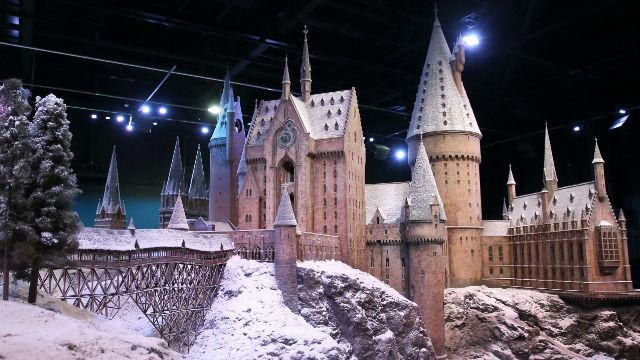 Hogwarts in the Snow at Warner Bros. Studio Tour London – The Making of Harry Potter