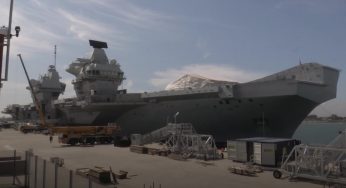 Aircraft carrier to deploy to US to test British jets on flight deck