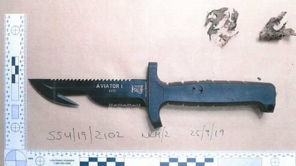 German nato knife designed to cut through glass