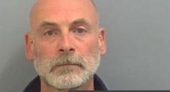 Hertfordshire Sex offending cop and 3 vile cops break drivers knee video