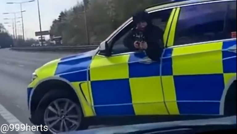 Video of Armed Police stopping Car on M1 motorway