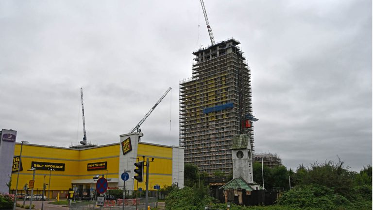 Watford’s new 24 floor Storey High Rise Tower