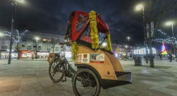 Christmas lights Trishaw Tour