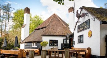 St Albans: England’s oldest pub Ye Olde Fighting Cocks closes