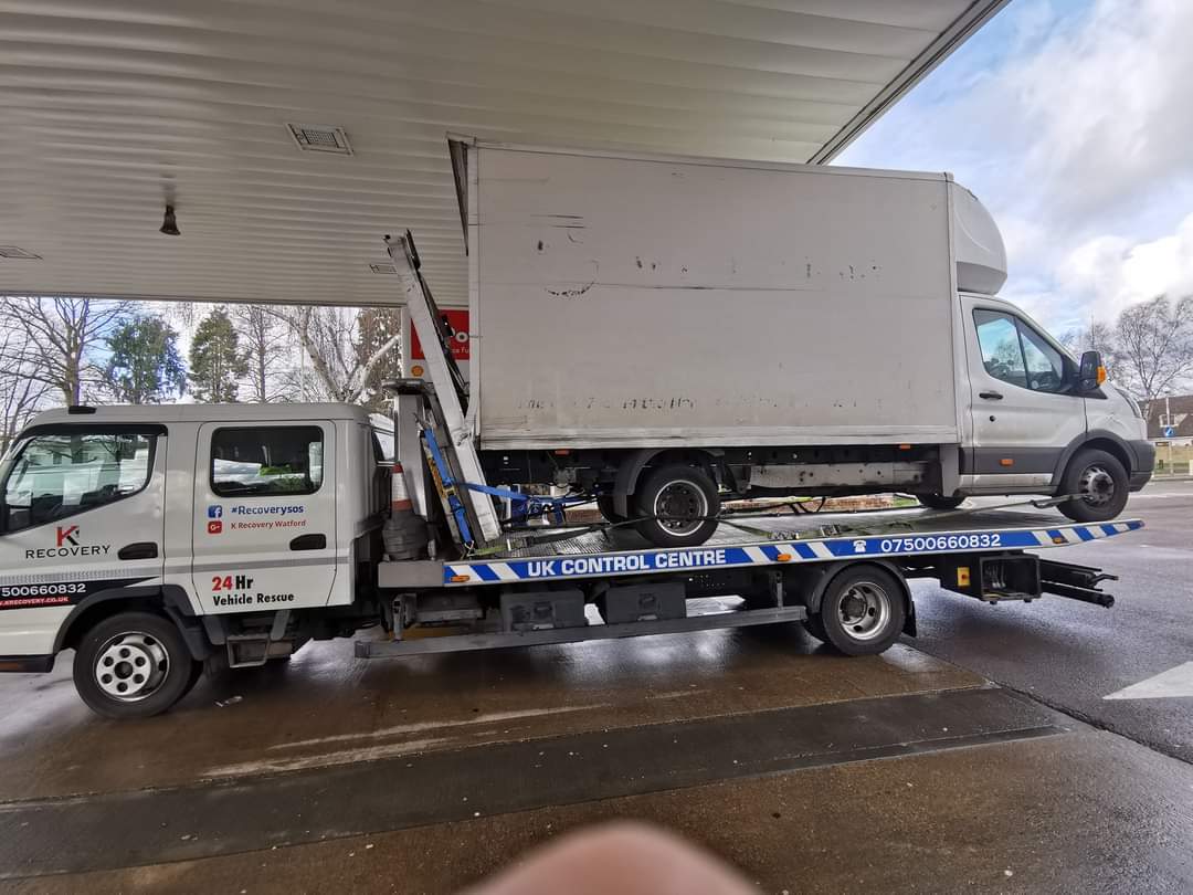 Latest vehicle gets door ripped off at the infamous Woodmere Avenue