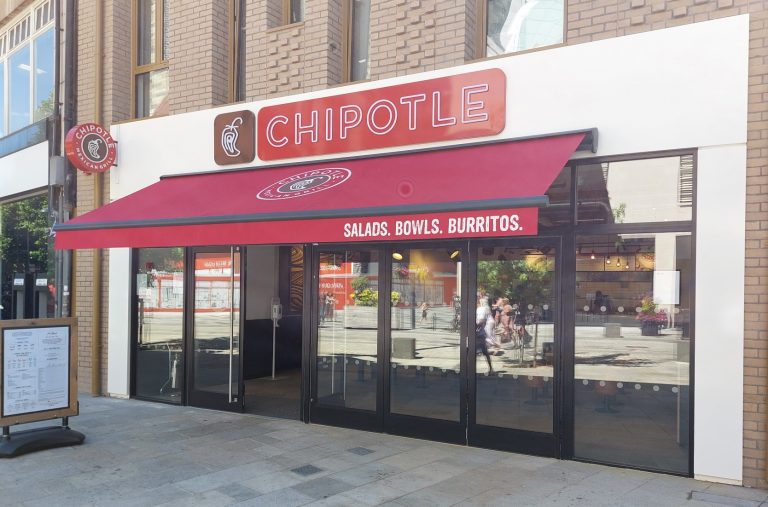 Mexican food chain Chipotle Now open in Watford