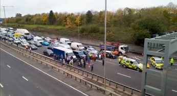 Police swoop M25 to arrest Climate Activists on Forth consecutive day of disruption
