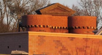 Warner Bros US hits 100 years as UK sets to expand