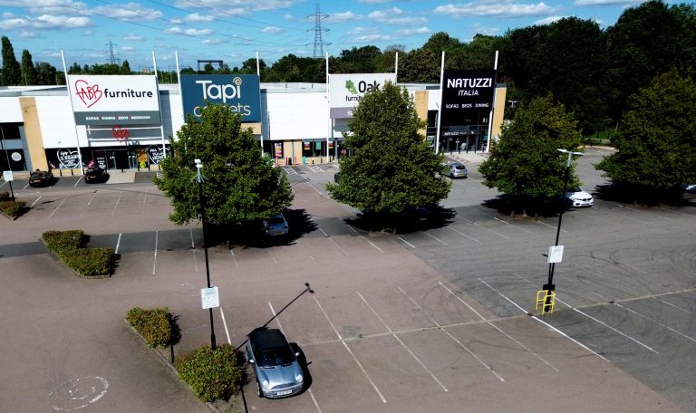 Retail Park turned into racetrack left Tyre Shreds in Car Park After Performing Donuts