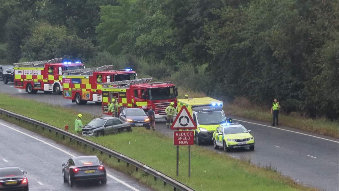 Emergency Services attend Car Fault leaves main road