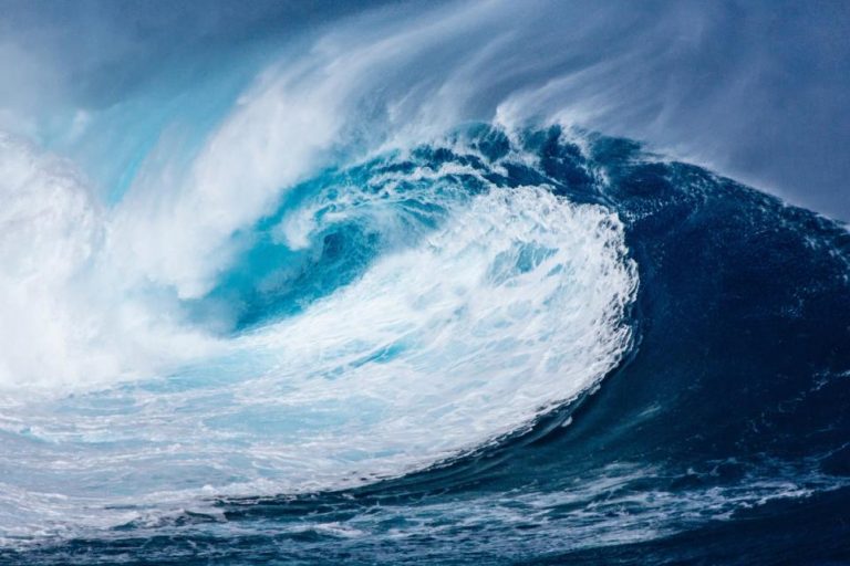 Mega-tsunami could hit UK South Coast at ‘any time’ says Sir David King